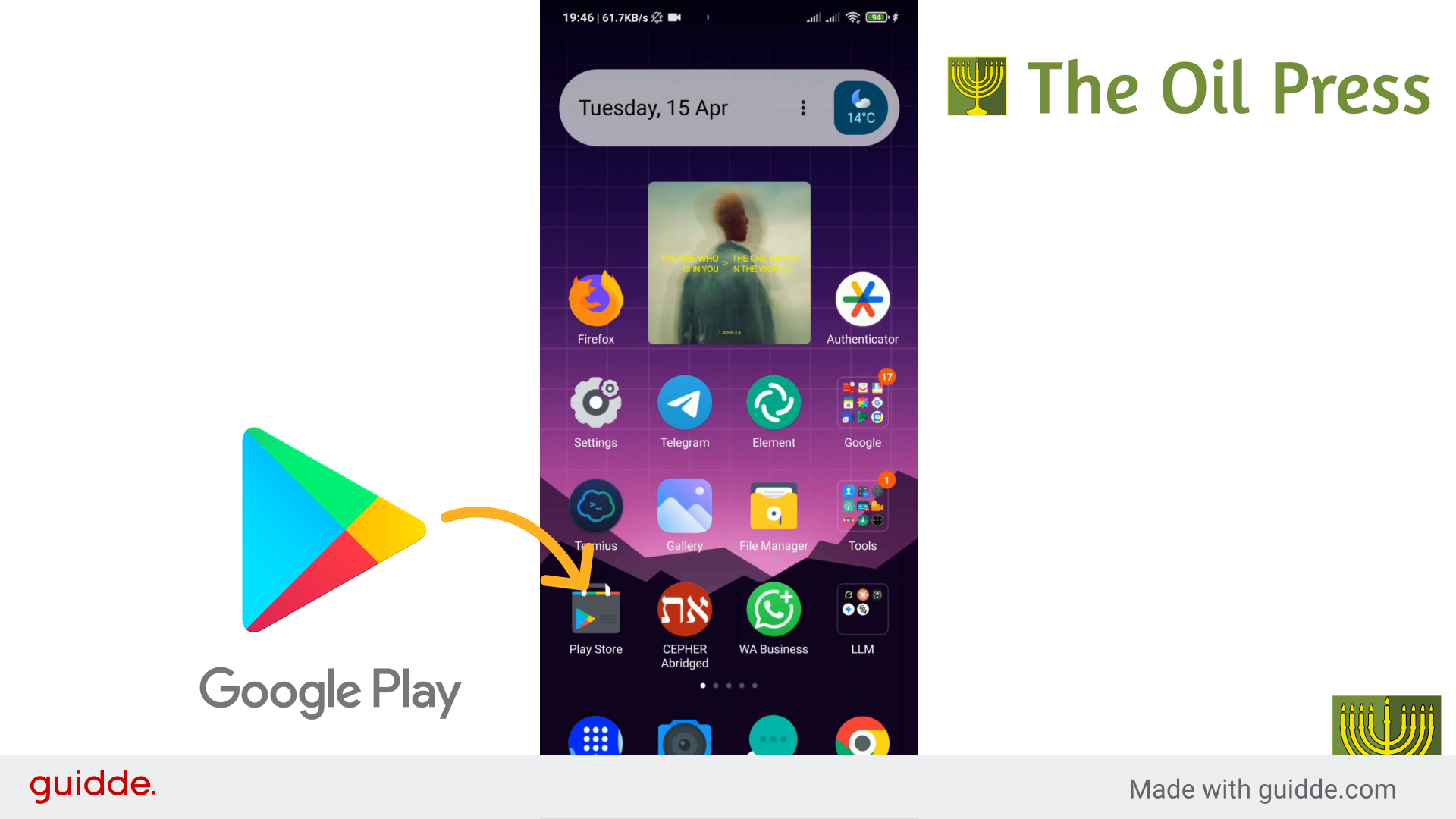 Screenshot: Find the Play Store app icon